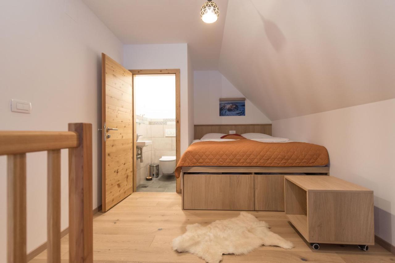 Guesthouse Lajnar Zgornja Sorica Екстериор снимка