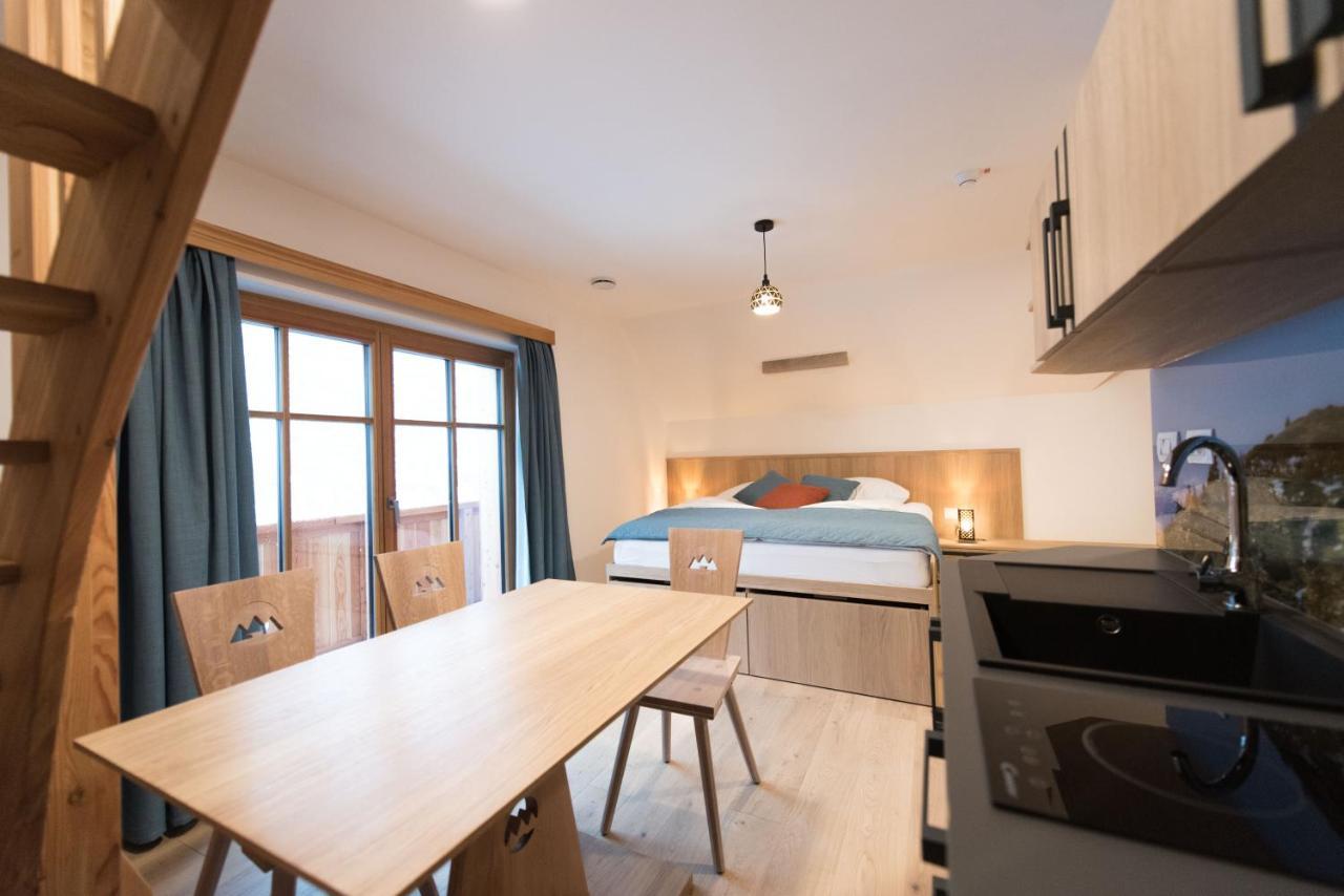 Guesthouse Lajnar Zgornja Sorica Екстериор снимка