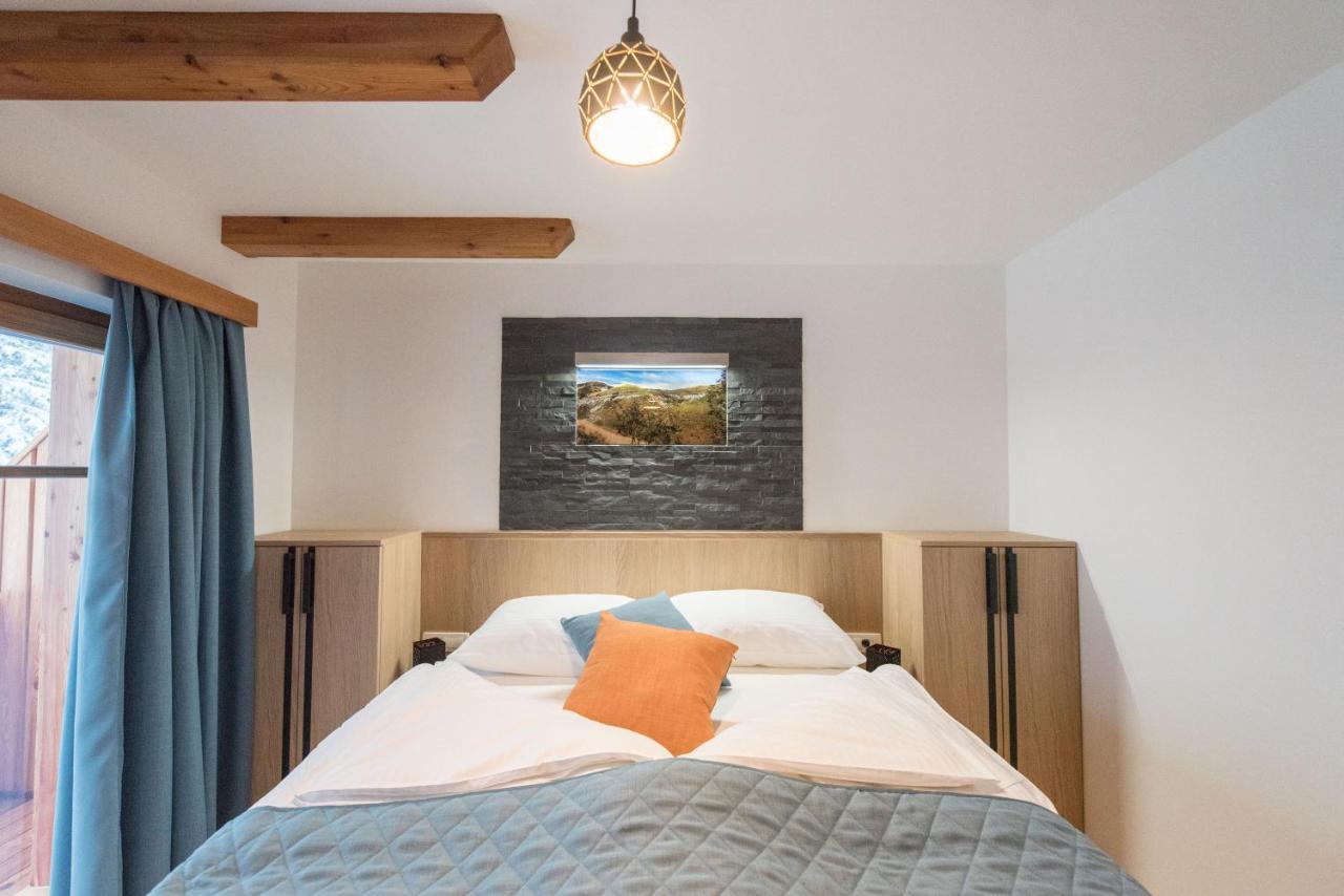 Guesthouse Lajnar Zgornja Sorica Екстериор снимка